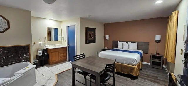 جناح استوديو بسرير كوين، Travelodge by Wyndham Wenatchee 5/10