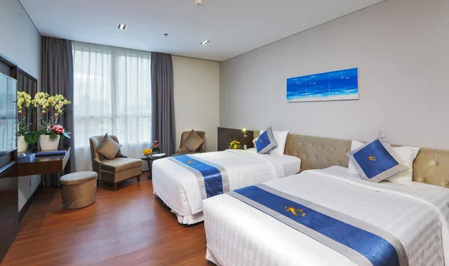 غرفة ديلوكس بسرير مزدوج بإطلالة على المدينة، Central Palace Hotel 1/2