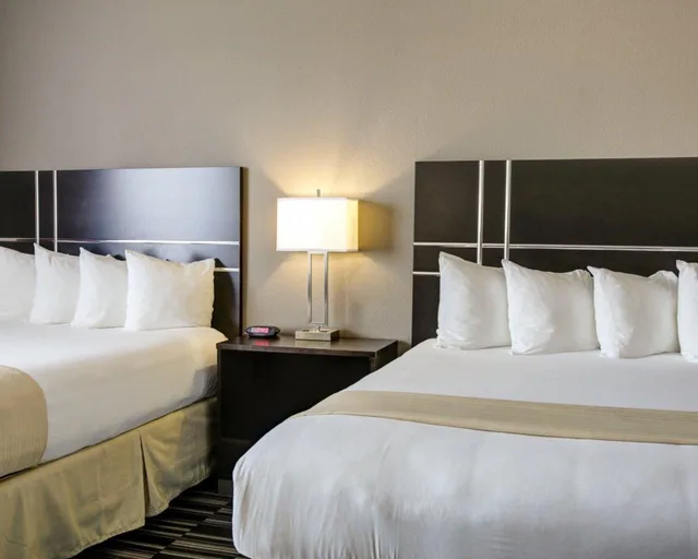 Suite, Multiple Beds، Quality Inn & Suites Bryan-College Station 4/5
