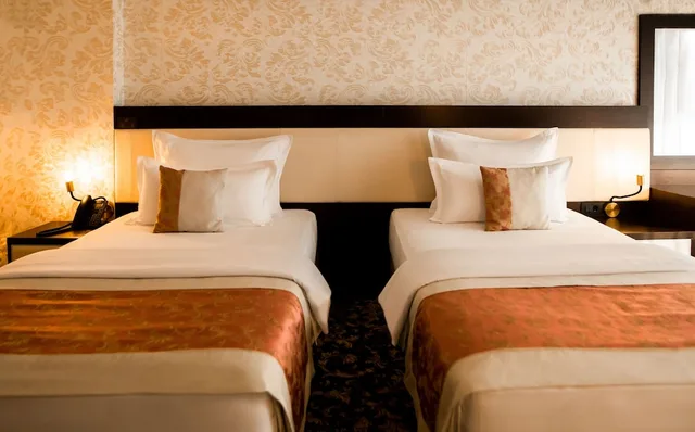 غرفة فاخرة بسرير مزدوج أو سريرين منفصلين بشرفة، Malak Regency Hotel 7/10