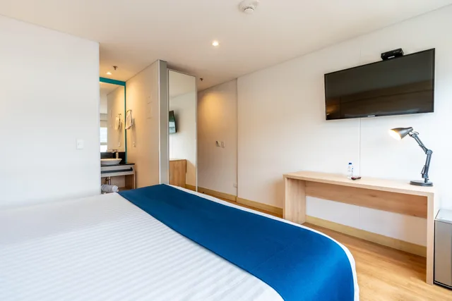 غرفة بريميوم بسرير مزدوج بإطلالة، Pop Art Hotel Y Centro De Convenciones 2/6
