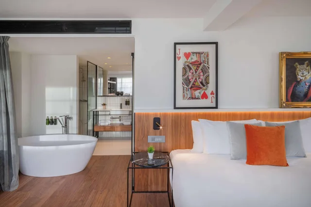 Regent, Suite, The Level At The Melia White House 7/10