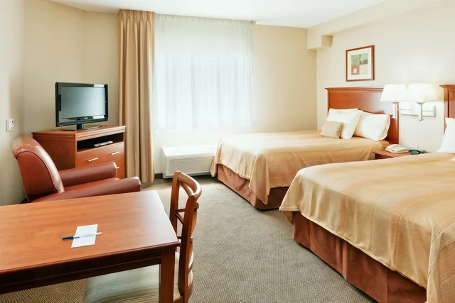 جناح استوديو بسريرين مزدوجين لذوي الإعاقة، Candlewood Suites Hazleton 1/2