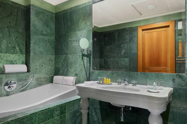 جناح، Rome Marriott Park Hotel 2/3