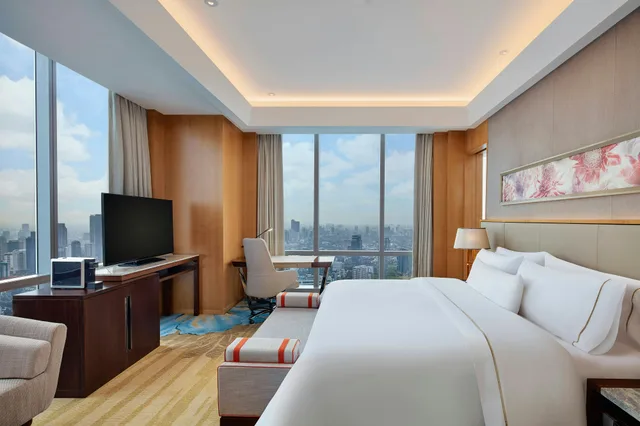 جناح جونيور، THE WESTIN JAKARTA 2/2
