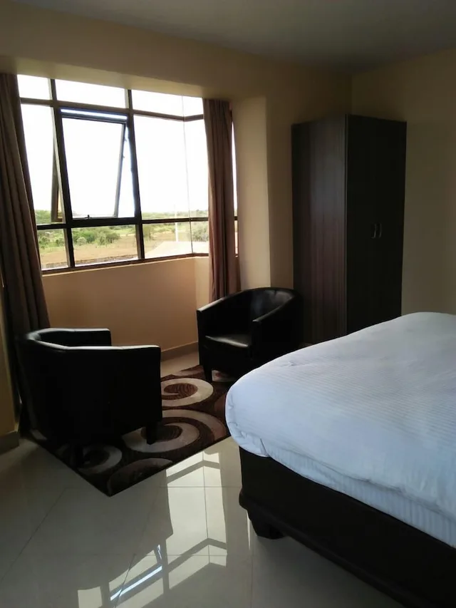 غرفة قياسية بسرير كوين، Mara Frontier Hotel 5/7