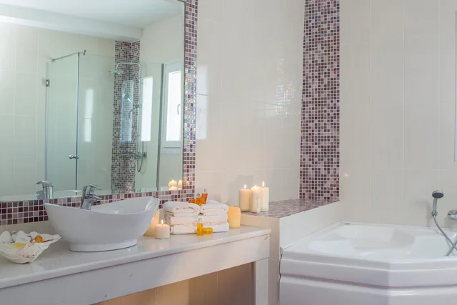 Honeymoon, Suite, Sea View, Outdoor Jetted Tub, Grand Beach 5/9