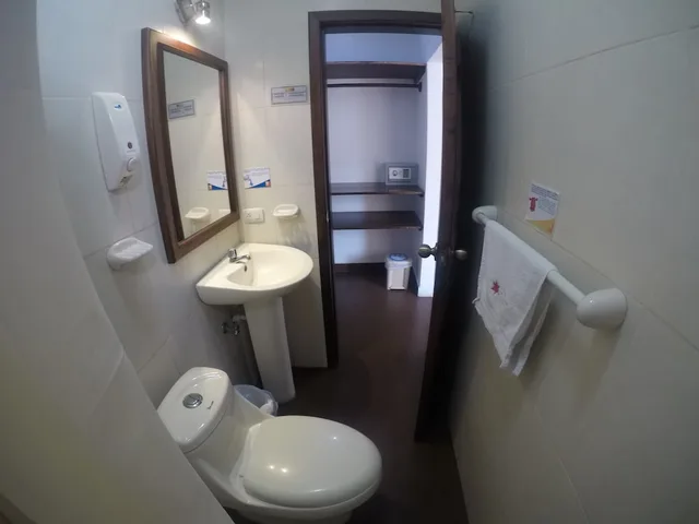 غرفة عائلية بسريرين منفصلين، Hostal Costa Del Pacifico 8/8