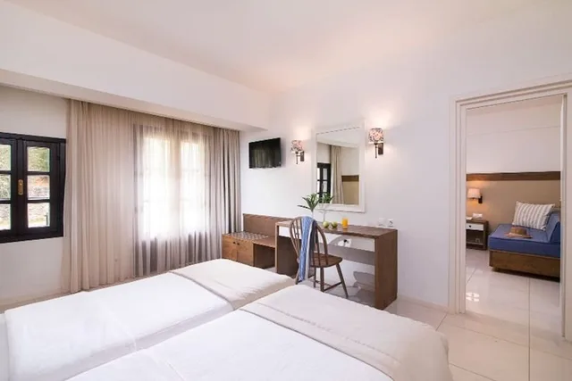2 Bedrooms, Premium, Suite, Twin Beds, Sofa, Simantro Resort 1/5