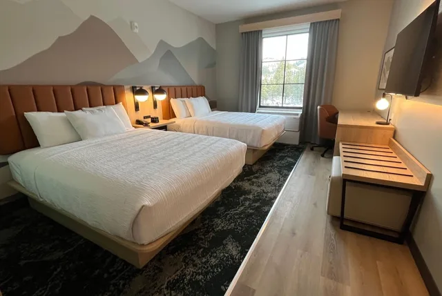 غرفة قياسية بسريرين كوين، La Quinta Inn and Suites by Wyndham Leavenworth 1/7