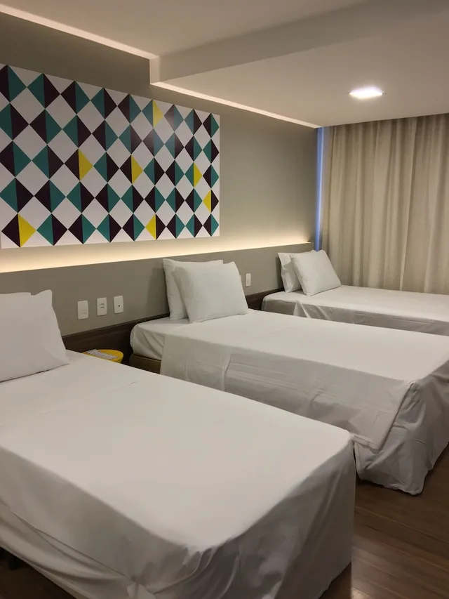 Standard, 3 Beds, Master Express Cidade Baixa 1/3