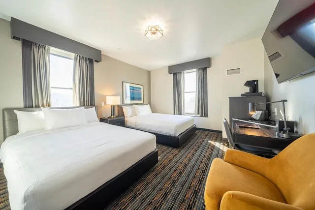 غرفة قياسية بسريرين كوين، Tygart Hotel, Ascend Hotel Collection Elkins WV 5/10