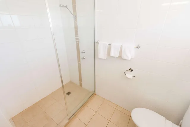 غرفة قياسية بسرير مزدوج، Hospitality Carnarvon, SureStay Collection By Best Western 5/7