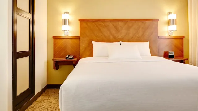 غرفة بسرير كينج، Hyatt Place Indianapolis Airport 1/6