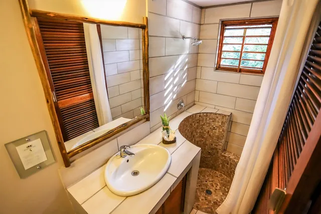 Superior, Double Bed, Rock View، Mantenga Lodge 9/10