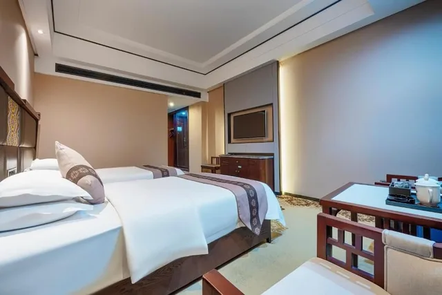 غرفة سوبيريور بسريرين منفصلين بإطلالة على المدينة، The Sky Gate Hotel 4/6
