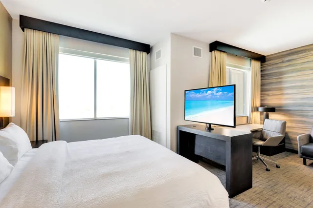 studio, 2 queen beds, bay view، Residence Inn Corpus Christi Downtown 3/4