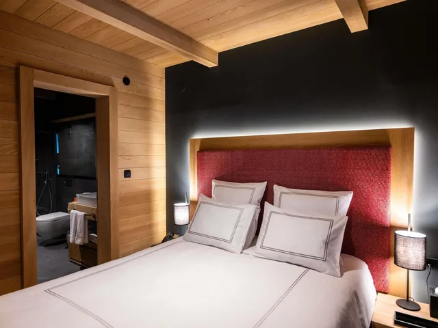 جناح بسرير كوين، Swissotel Resort Kolasin 1/4