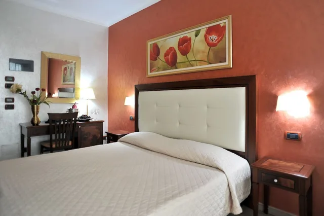 غرفة سوبيريور بسرير كينج، Hotel Flora 3/10
