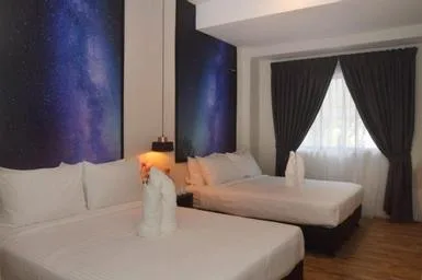 Super, Deluxe, Family, 2 Queen Beds، De Luna Hotel Sri Petaling 1/1