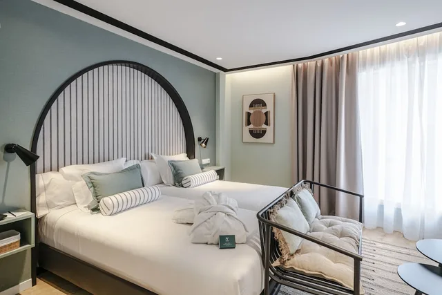 غرفة سوبيريور بسريرين منفصلين، Hotel Vincci Bonjardim 3/8