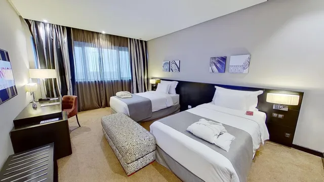جناح عائلي بغرفتي نوم، Movenpick Hotel Casablanca 1/12