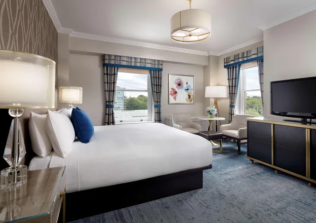 غرفة ديلوكس بسرير مزدوج، Fairmont Empress Hotel 1/2