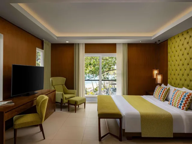 Beach, Suite، Movenpick Resort And Spa Boracay 1/6