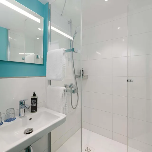 Room, Double Bed, Ibis Budget Leipzig City 8/9