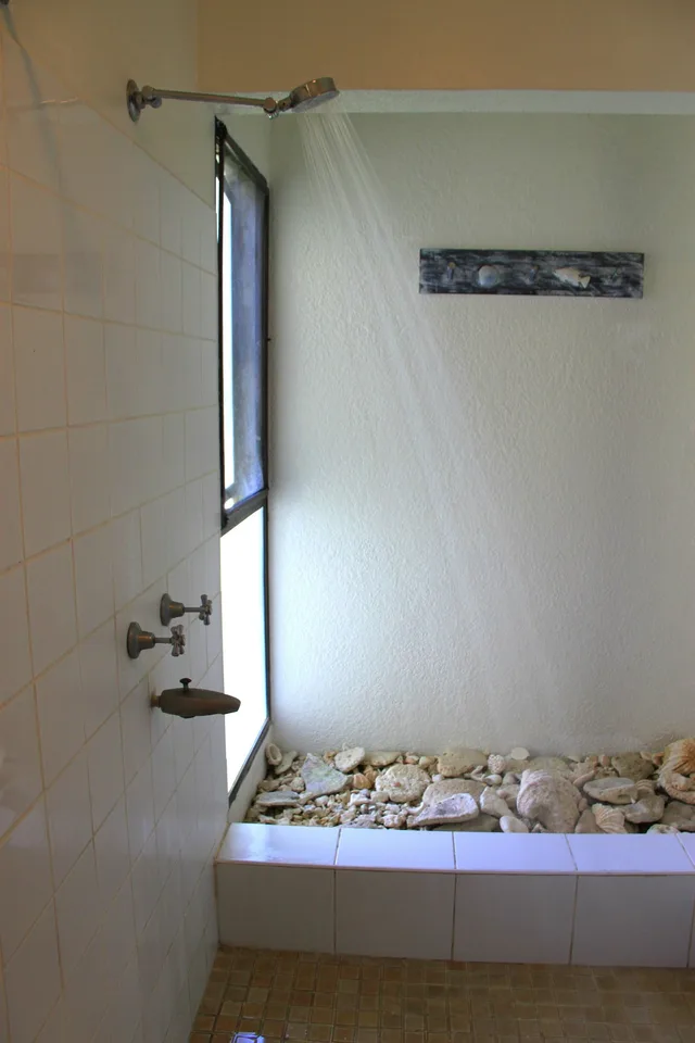شقة بسرير كوين وسريرين منفصلين بإطلالة على الحديقة بغرفتي نوم، Pacific Lagoon Apartments 7/9