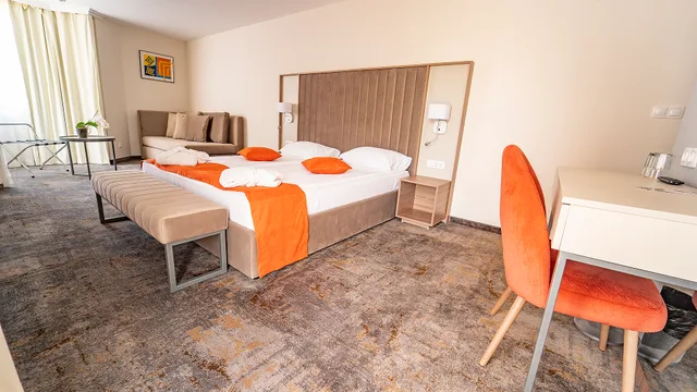 غرفة بريميوم بسرير مزدوج بإطلالة على المتنزه، Spa Hotel St George 4/6