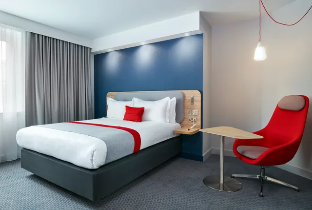 غرفة بسرير مزدوج لذوي الإعاقة، HOLIDAY INN EXPRESS DUBLIN CITY CENTRE 1/5