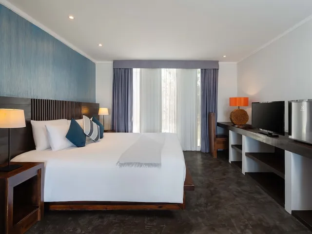 Beach House, King Bed، Natai Beach Resort and Spa 1/2