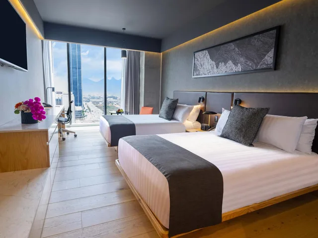 Brisas, Business, Club, Double Bed، Galeria Plaza Monterrey 1/10