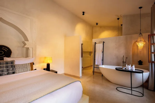 غرفة سوبيريور بسرير كينج، The Neela Boutique Hotel Stone Town 6/9