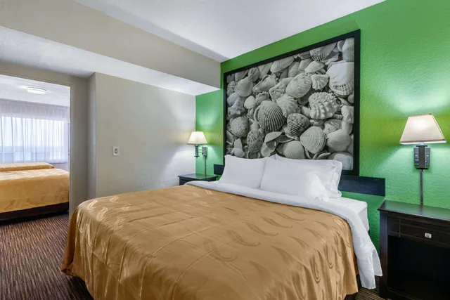 غرفة بسريرين كوين، Quality Inn Daytona Beach Oceanfront 2/3