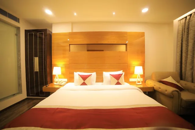 غرفة سوبيريور بسرير كينج، Hotel La New Delhi 1/6