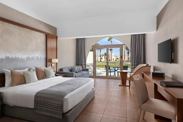 Duplex, Swim Up, Lagoon, Suite, Twin Beds, King Bed, Sofa، Xanadu Makadi Bay 1/7