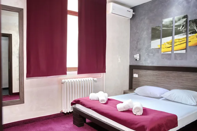 غرفة اقتصادية بسرير كينج، Side One Design Hotel 6/10