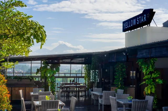 غرفة قياسية مفردة، Yellow Star Ambarukmo Hotel 1/1