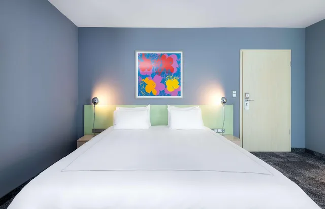 Junior Suite, Park Plaza Berlin 2/3