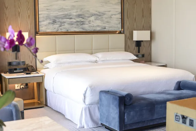 1 Bedroom, Junior Suite, Balcony, Sheraton Zhuhai Hotel 3/10