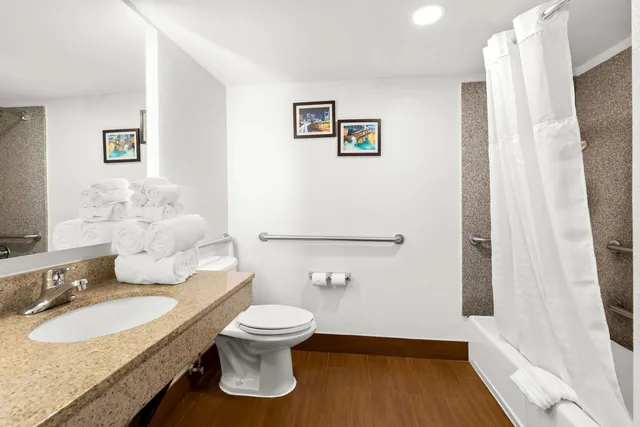 غرفة بسرير كينج، Comfort Inn & Suites Nashville Near Tanger Outlets I-24 Antioch 7/8