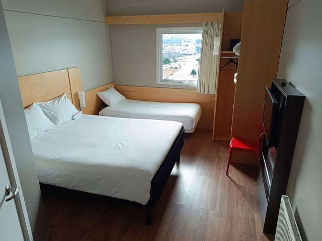 غرفة قياسية بسرير مزدوج مع سرير إضافي، Ibis Puerto Montt 2/4