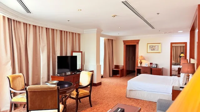غرفة تنفيذية بسرير كينج، Sunday Hotel Al Barsha Dubai Mall of the Emirates Formerly Grand Excelsior Al Barsha 5/9