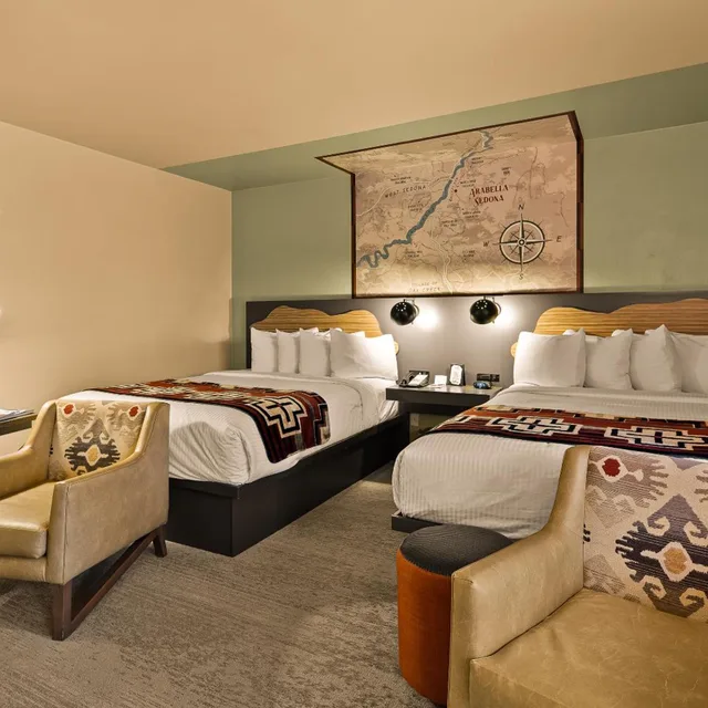 Courtyard, Premium, 2 Queen Beds, with View، Arabella Hotel Sedona 4/8