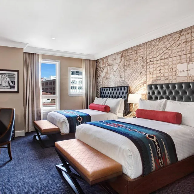Room, Queen Bed, Hotel Paso Del Norte Autograph Collection 6/10