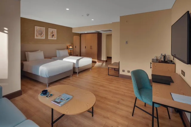 غرفة ديلوكس بسريرين منفصلين، Doubletree By Hilton Antalya City Centre 1/4