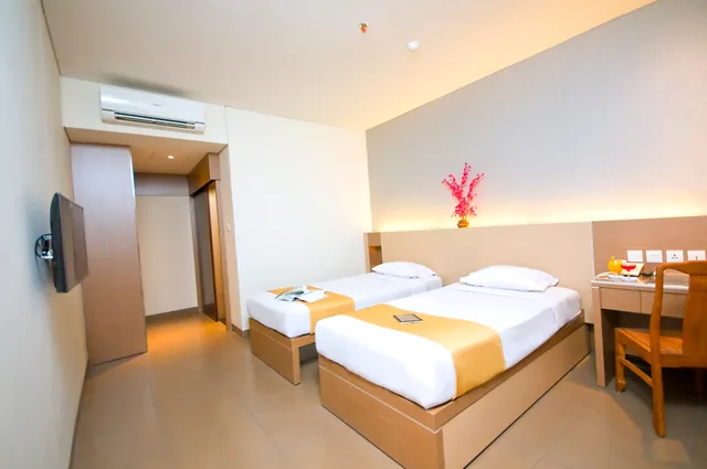 غرفة تنفيذية بسرير مزدوج أو سريرين منفصلين، MUTIARA HOTEL 3/6