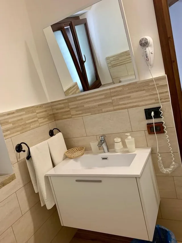 غرفة أساسية ثلاثية بسرير مزدوج وسرير فردي، Agriturismo Sant Agata 6/6